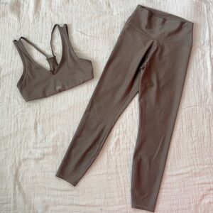 Alo Yoga Brown Sports Bra and Leggings Set